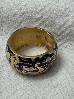 Gold and Navy Enamel Hinged Bangle Bracelet